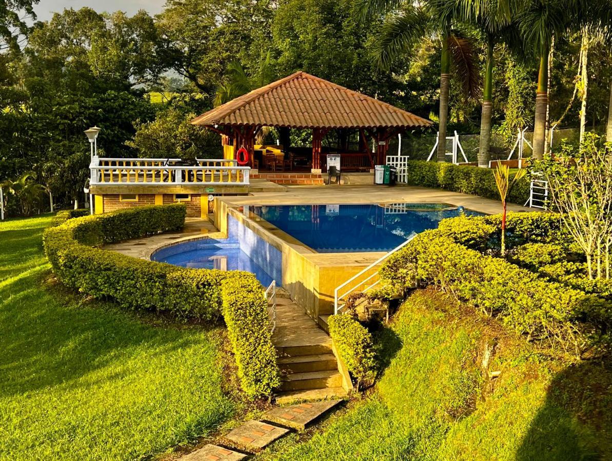 Hotel Casa Confort 圣罗莎德卡瓦尔 外观 照片